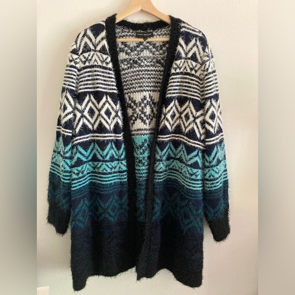 Lane Bryant Fuzzy Cardigan Geo Aztec Southwestern 22/24 - Picture 1 of 8